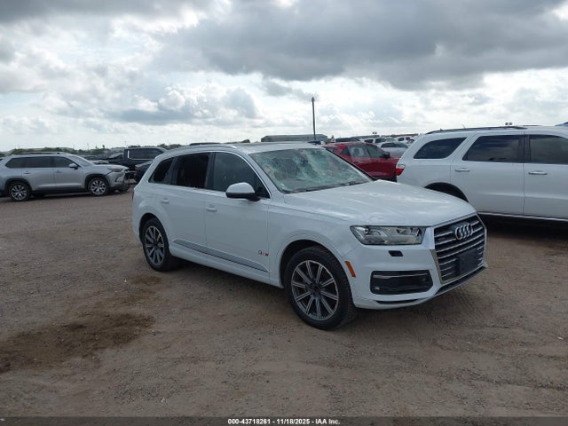 2017 AUDI Q7 WA1LHAF70HD043476 Photo 0