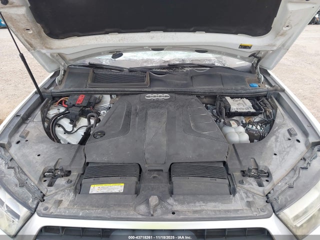 2017 AUDI Q7 WA1LHAF70HD043476 Photo 9