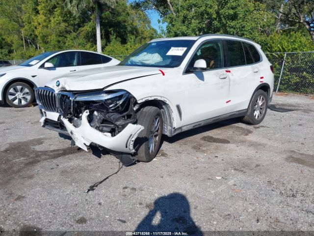2023 BMW X5 5UXCR6C01P9P47998 Photo 1