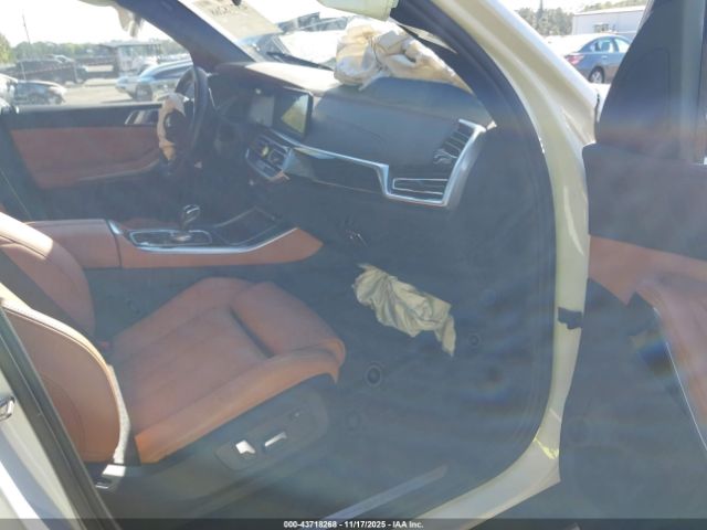 2023 BMW X5 5UXCR6C01P9P47998 Photo 4