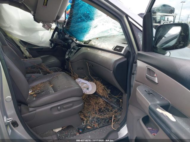 2011 HONDA ODYSSEY 5FNRL5H6XBB056813 Photo 4