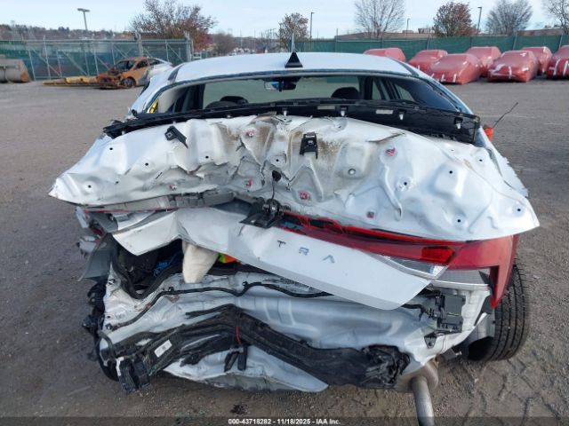 2021 HYUNDAI ELANTRA 5NPLL4AG2MH041438 Photo 5