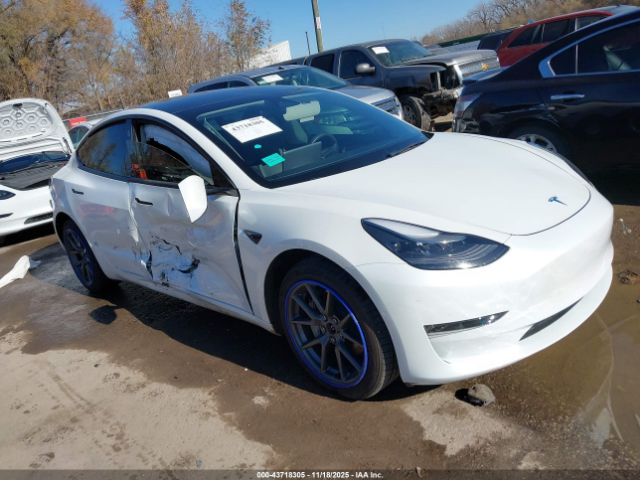 2022 TESLA MODEL 3 5YJ3E1EB7NF174767 Photo 0