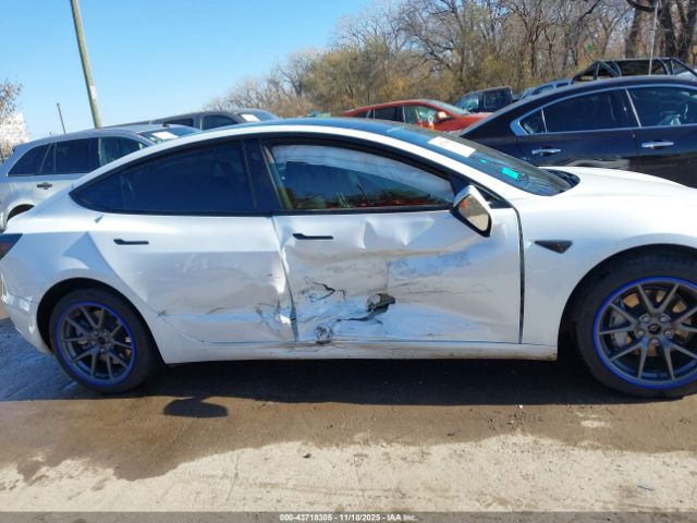 2022 TESLA MODEL 3 5YJ3E1EB7NF174767 Photo 5