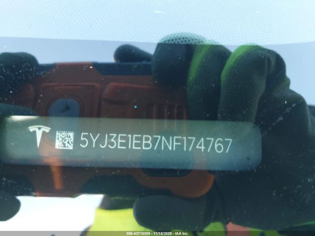 2022 TESLA MODEL 3 5YJ3E1EB7NF174767 Photo 8