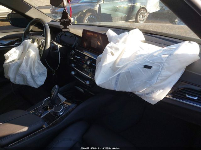 2019 BMW 530I WBAJA7C5XKG910246 Photo 4