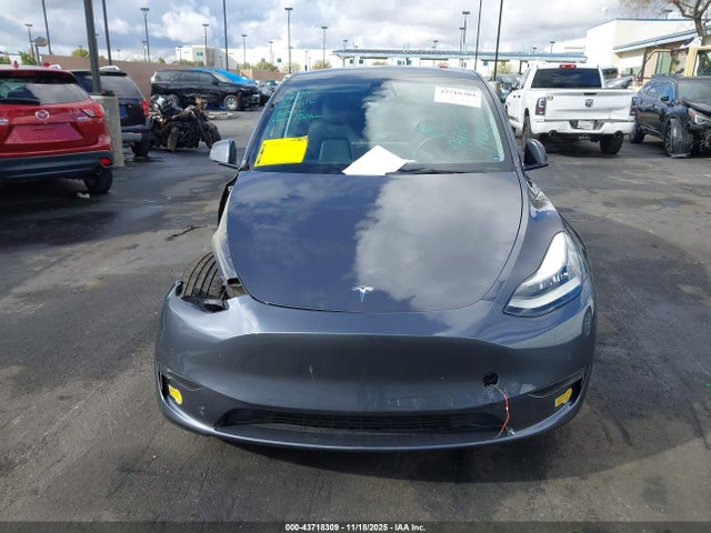 2022 TESLA MODEL Y 7SAYGDEE4NF354335 Photo 9