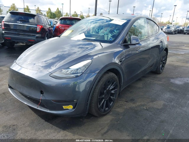 2022 TESLA MODEL Y 7SAYGDEE4NF354335 Photo 1