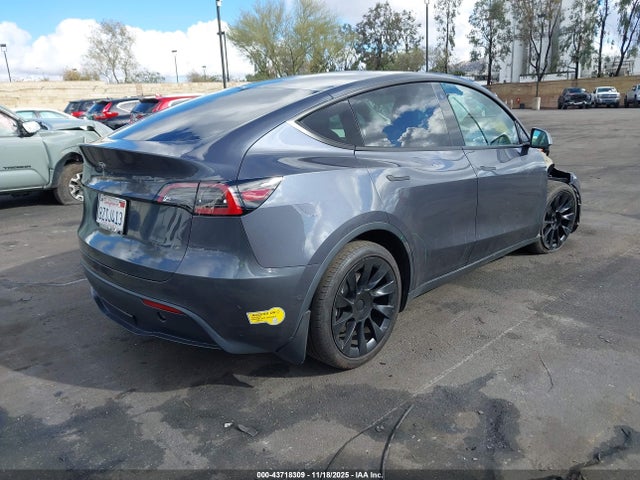 2022 TESLA MODEL Y 7SAYGDEE4NF354335 Photo 3