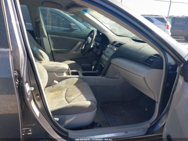 2011 TOYOTA CAMRY 4T1BF3EK6BU757429 Photo 4