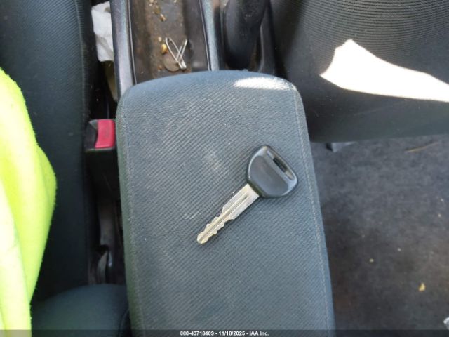 2000 MITSUBISHI MIRAGE JA3AY11A3YU044765 Photo 10