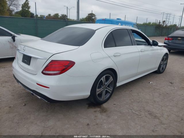 2019 MERCEDES-BENZ E 300 WDDZF4JB0KA677081 Photo 3