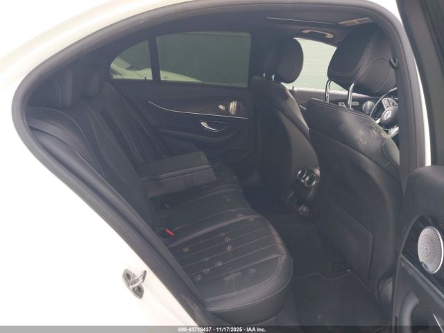2019 MERCEDES-BENZ E 300 WDDZF4JB0KA677081 Photo 7