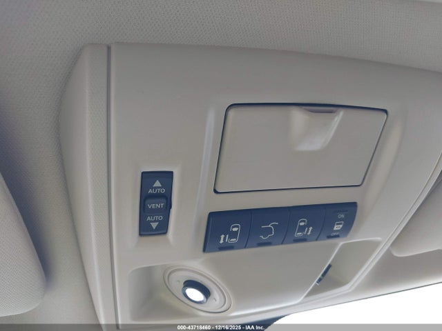 Продаж на аукціоні авто 2012 Chrysler Town & Country Limited, vin: 2C4RC1GG8CR345889, номер лоту: 43718460