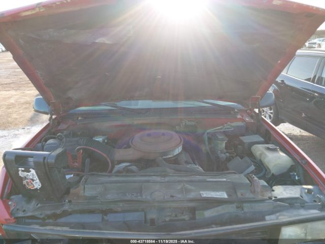 1995 CHEVROLET SUBURBAN 1GNGK26N4SJ435616 Photo 9