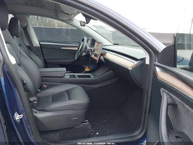 2023 TESLA MODEL Y 7SAYGAEE1PF909534 Photo 4
