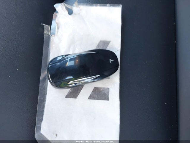 2023 TESLA MODEL Y 7SAYGAEE6PF637708 Photo 10
