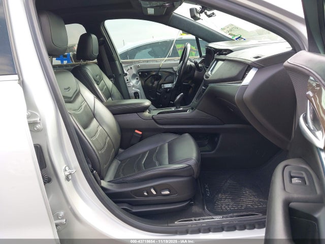 2018 CADILLAC XT5 1GYKNGRS2JZ248300 Photo 4