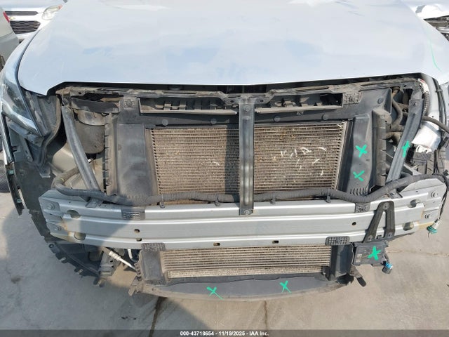 2018 CADILLAC XT5 1GYKNGRS2JZ248300 Photo 5