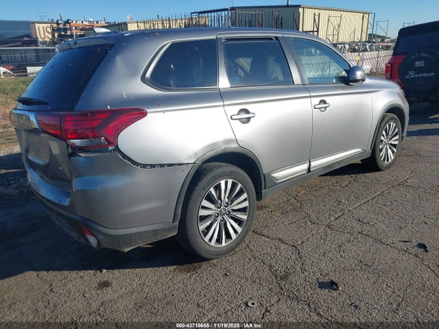 2020 MITSUBISHI OUTLANDER JA4AZ3A3XLZ044277 Photo 3