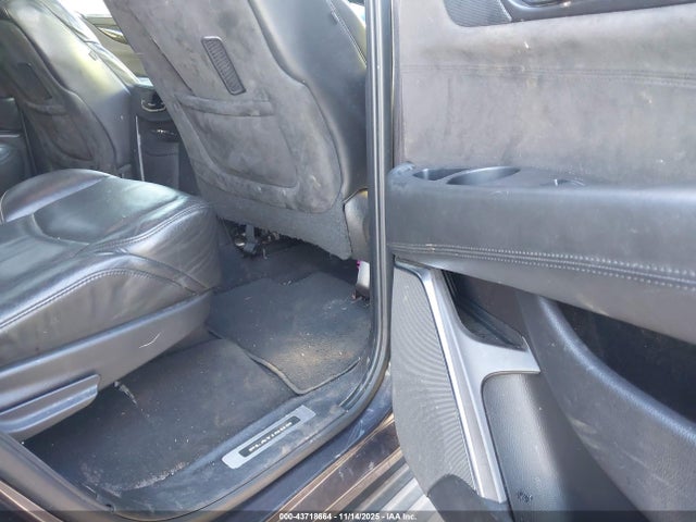 2016 CADILLAC ESCALADE 1GYS4DKJ5GR119009 Photo 4
