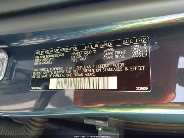 2022 VOLVO XC60 YV4L12DK0N1925829 Photo 8