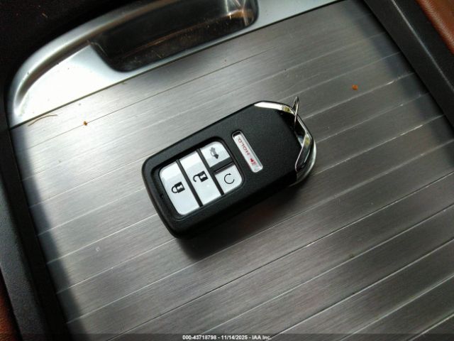 2021 ACURA RDX 5J8TC1H52ML006849 Photo 10