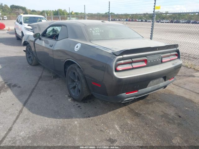 2019 DODGE CHALLENGER 2C3CDZAG4KH620399 Photo 2