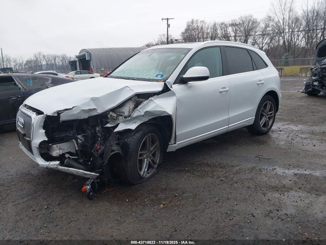 2014 AUDI Q5 WA1LFAFP4EA037439 Photo 1