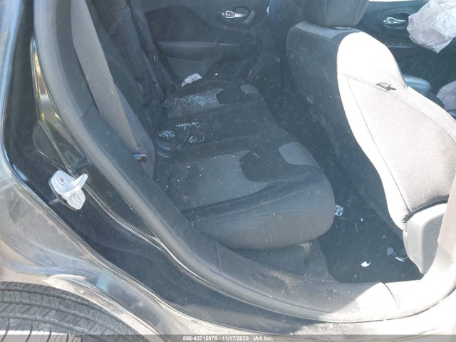 Продажа на аукционе авто 2014 Jeep Cherokee Sport, vin: 1C4PJLAB3EW110039, номер лота: 43718878