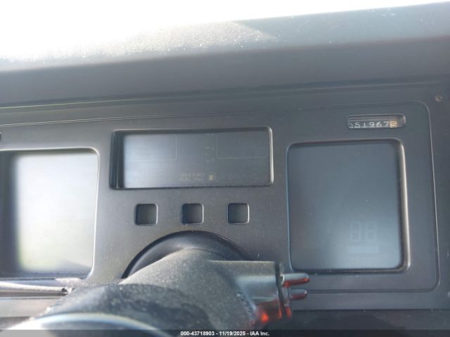 1985 CHEVROLET CORVETTE 1G1YY0782F5138599 Photo 6