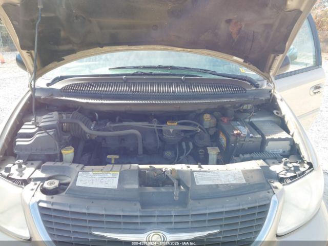 2003 CHRYSLER TOWN & COUNTRY 2C4GP44363R243523 Photo 9