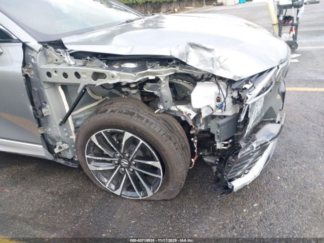 2024 ACURA ZDX 4W5KHNRL7RZ510207 Photo 5