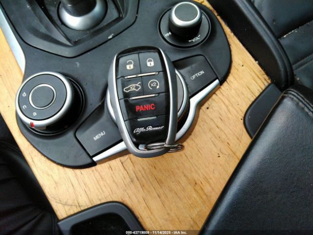 2017 ALFA ROMEO GIULIA ZARFAECN9H7537082 Photo 10