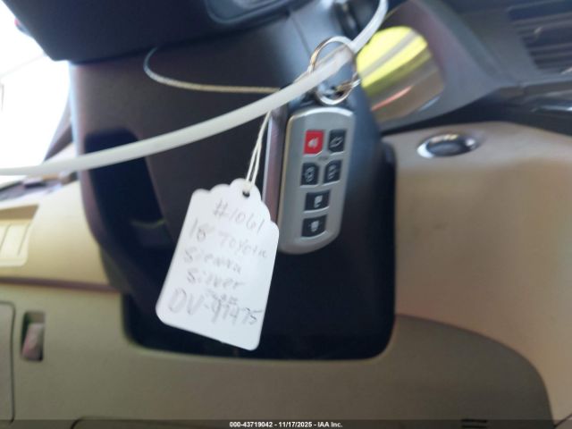 2019 TOYOTA SIENNA 5TDYZ3DC4KS966057 Photo 10