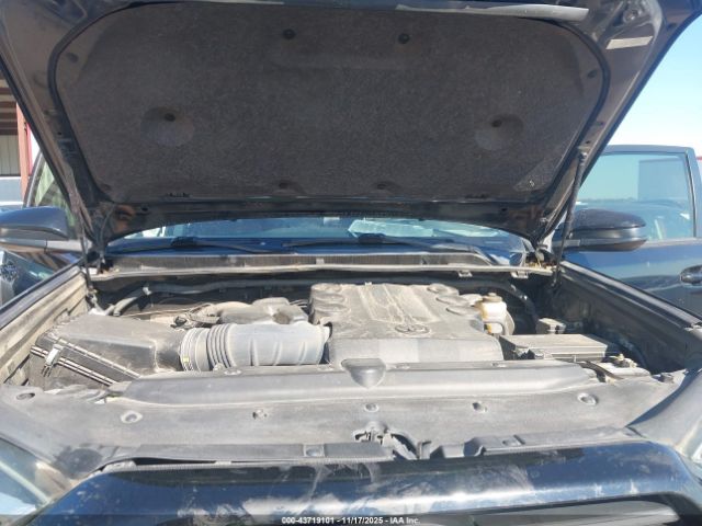 2020 TOYOTA 4RUNNER JTEZU5JR0L5220473 Photo 9