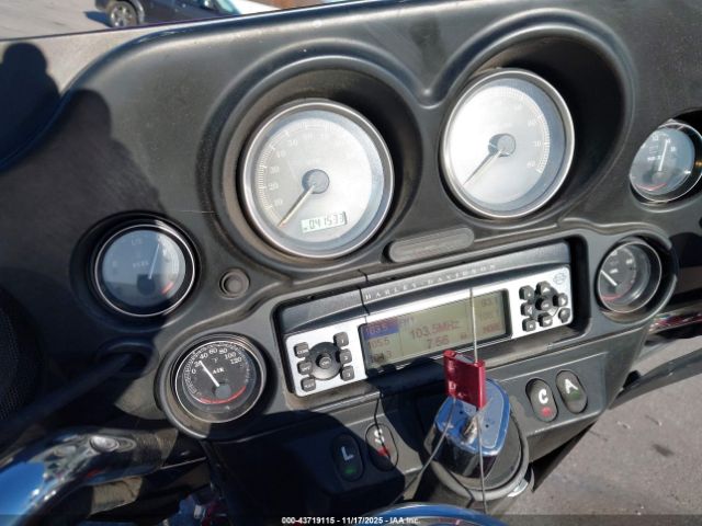 2012 HARLEY-DAVIDSON FLHTCU 1HD1FCM16CB660025 Photo 6