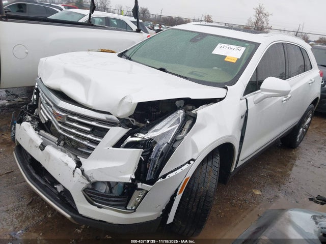 2018 CADILLAC XT5 1GYKNGRSXJZ231972 Photo 1
