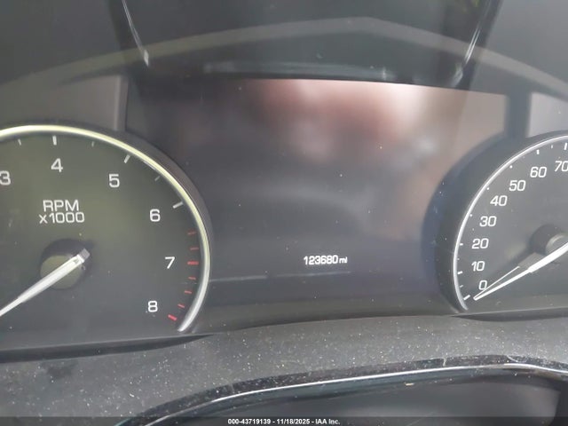 2018 CADILLAC XT5 1GYKNGRSXJZ231972 Photo 6