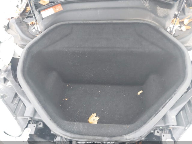 2015 TESLA MODEL S 5YJSA1H21FFP77850 Photo 9