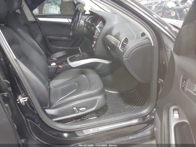 2016 AUDI A4 WAUBFAFL7GN018701 Photo 4