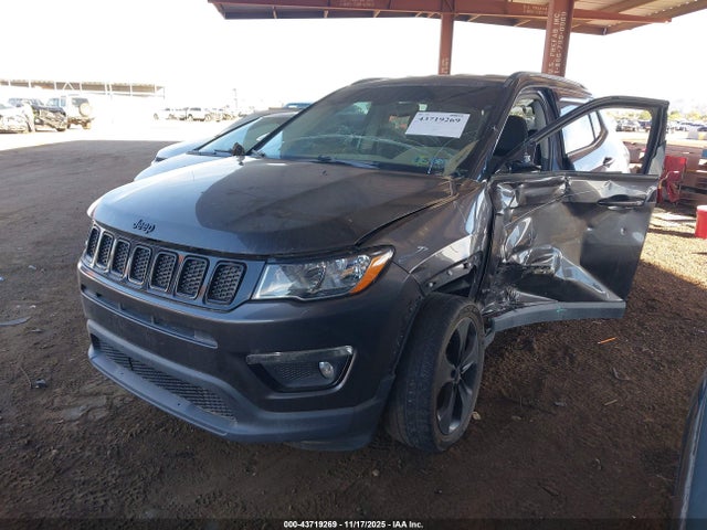 2018 Jeep Compass Altitude 4x4 მანქანა იყიდება აუქციონზე, vin: 3C4NJDBBXJT453992, აუქციონის ნომერი: 43719269