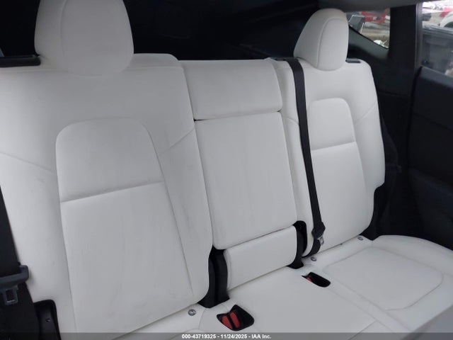 2024 Tesla Model Y Performance Dual Motor All-wheel Drive მანქანა იყიდება აუქციონზე, vin: 7SAYGDEF1RF052810, აუქციონის ნომერი: 43719325