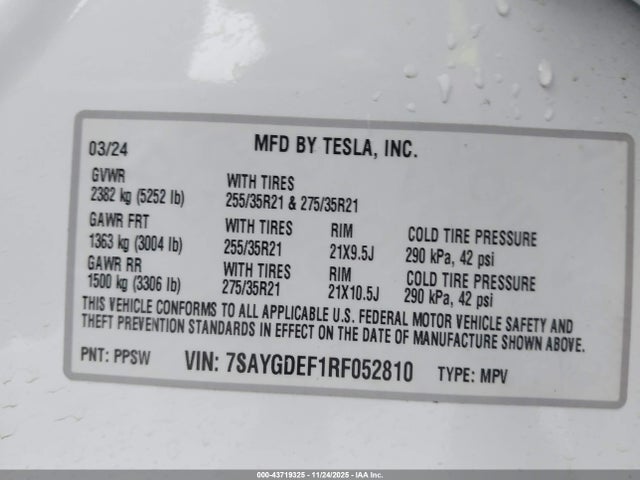 2024 Tesla Model Y Performance Dual Motor All-wheel Drive მანქანა იყიდება აუქციონზე, vin: 7SAYGDEF1RF052810, აუქციონის ნომერი: 43719325