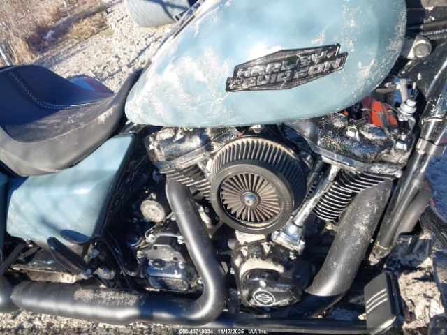 2024 HARLEY-DAVIDSON FLHX 1HD1KB711RB635611 Photo 7