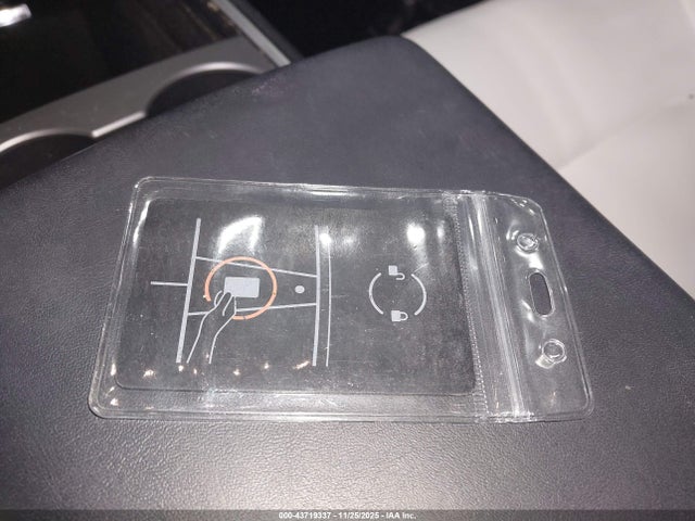 2022 TESLA MODEL Y 7SAYGDEE9NF523264 Photo 10