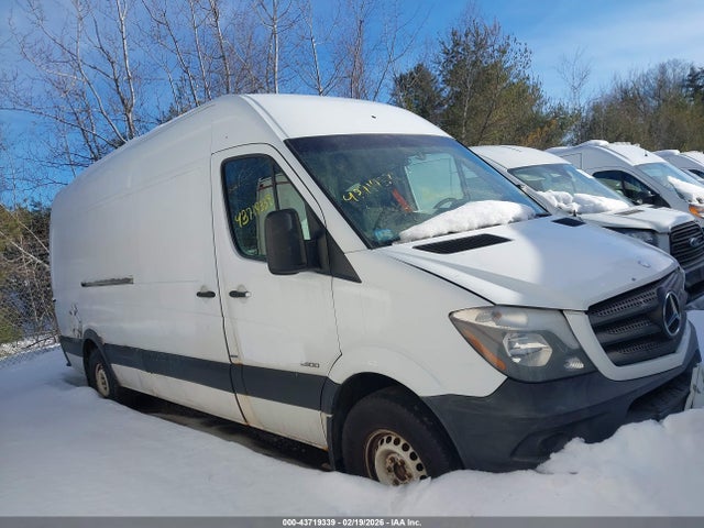 Mercedes-Benz Sprinter 2500 High Roof 2014 WD3PE8DE1E5896818 Image 13