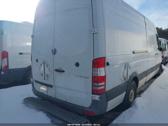 Mercedes-Benz Sprinter 2500 High Roof 2014 WD3PE8DE1E5896818 Image 16