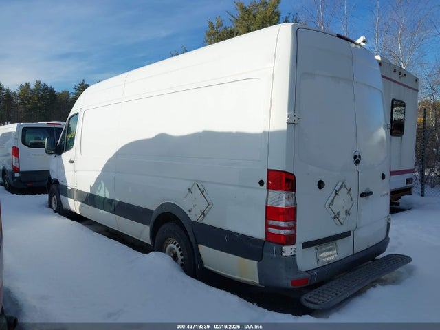 Mercedes-Benz Sprinter 2500 High Roof 2014 WD3PE8DE1E5896818 Image 3