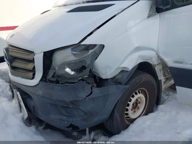 Mercedes-Benz Sprinter 2500 High Roof 2014 WD3PE8DE1E5896818 Image 6